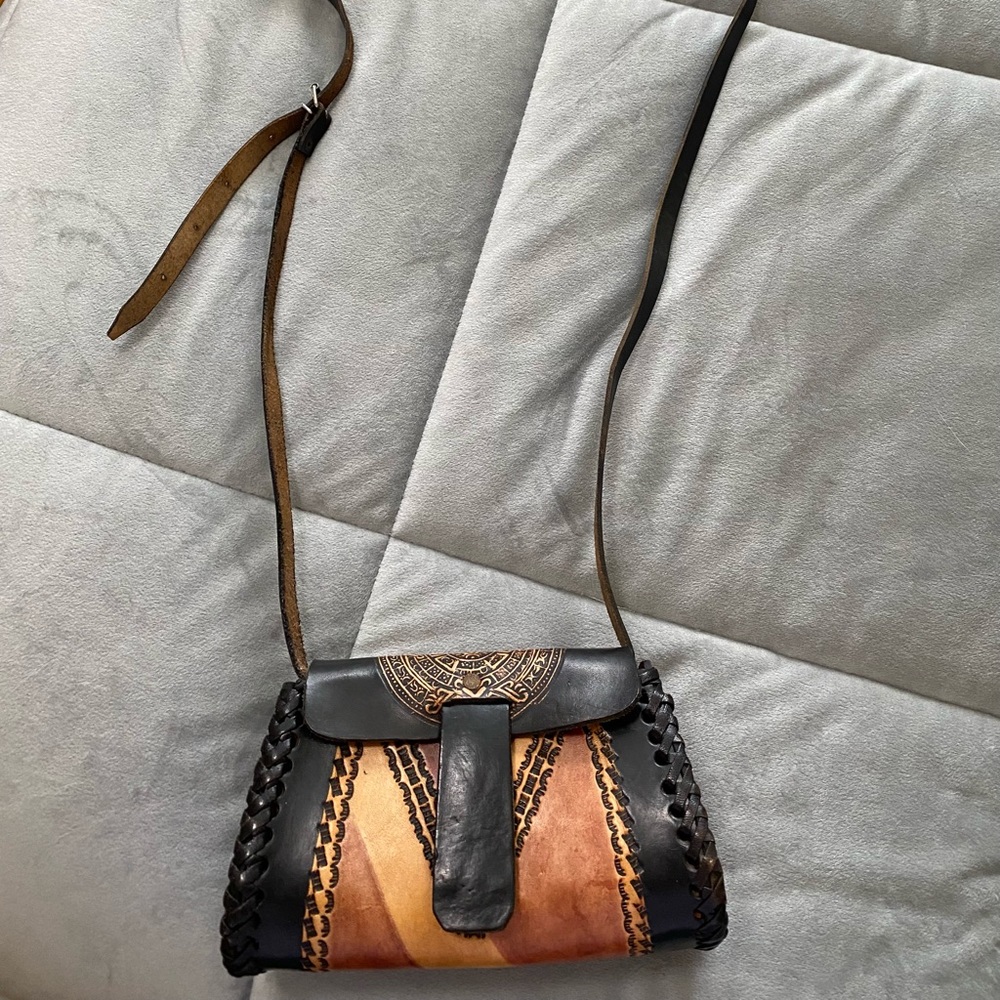 Crossbody bag